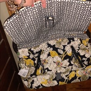 Vera Bradley laptop shoulder bag